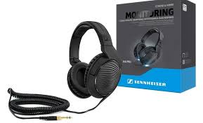SENNHEISER HD-200 Pro