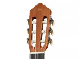 YAMAHA C40M