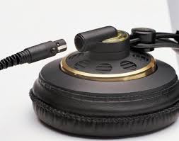 AKG EK300