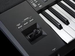 YAMAHA PSRSX720 - immagine 6