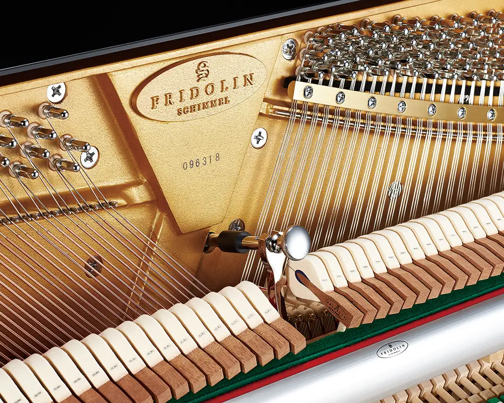 Schimmel Fridolin  Pianoforte verticale  F130 Tradition  nero lucido - immagine 4