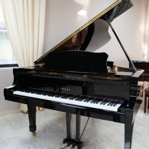 Yamaha Pianoforte a coda ricondizionato mod .C3 B2212775