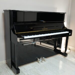 YAMAHA PIANOFORTE VERTICALE SERIE TRANSACOUSTIC U1SHTA